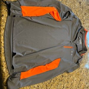 Under Armour Grey and Orange pullover-Men’s Medium